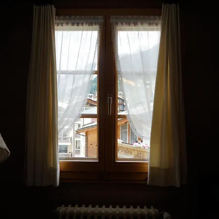 Apartment Haus Solvay Mit Freier Matterhornsicht *